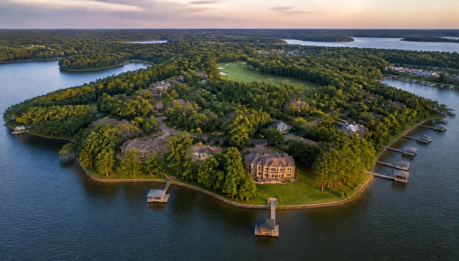 The Palisades community
