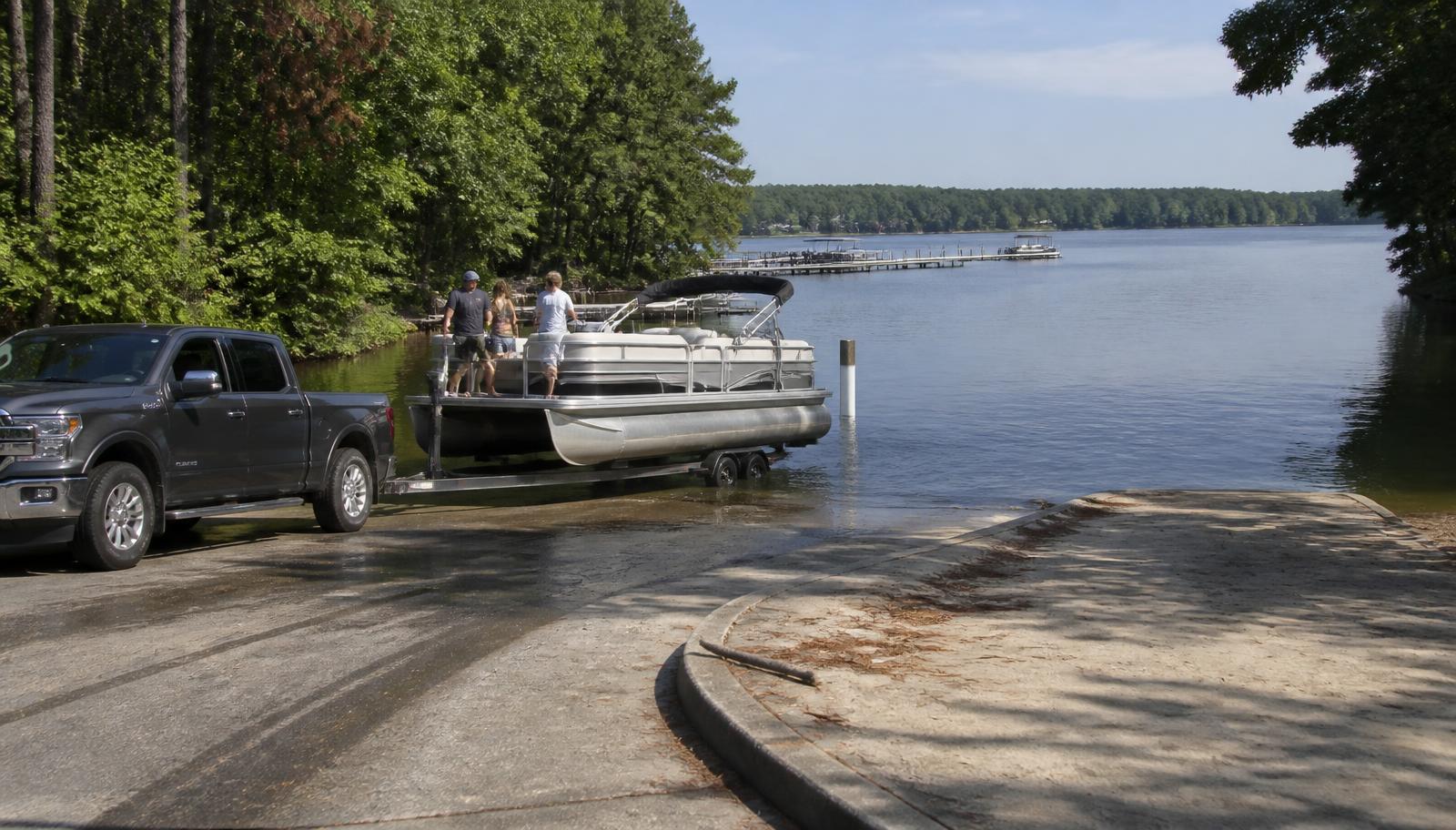 Boat on Lake Wylie